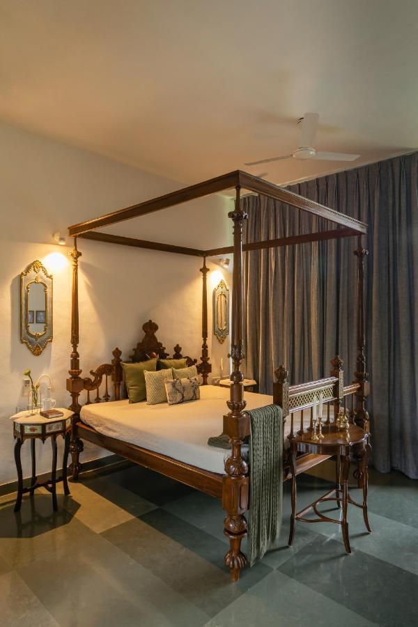 Lohonostays Maharajah House Карджат Екстериор снимка