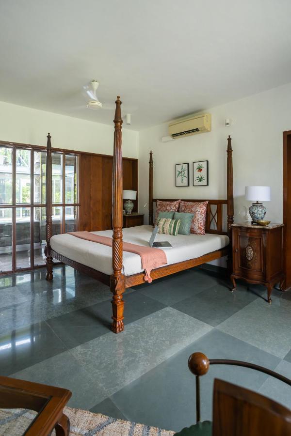 Lohonostays Maharajah House Карджат Екстериор снимка